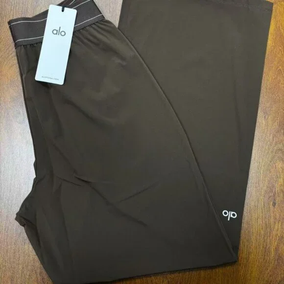 ALO Yoga Suit Up Trouser Coffee Brown (Regular)🔥🔥 - Picture 3 of 8